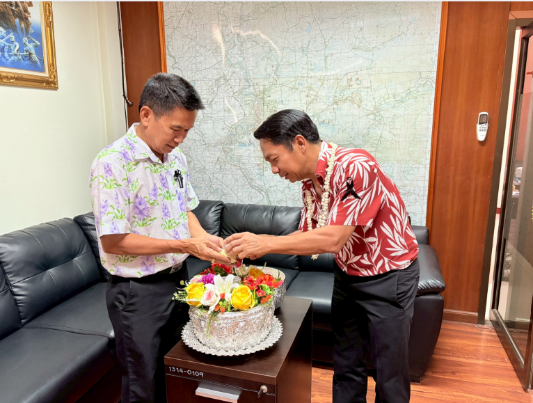 พช.เมืองพิษณุโลก สืบสานประเพณีไทย เนื่องในเทศกาลสงกรานต์ 2569 