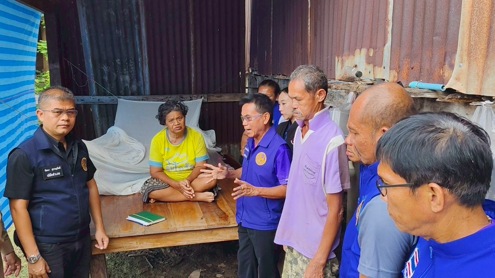  สพอ.เมืองพิษณุโลก ลงพื้นที่เชิงรุกถึงหมู่บ้านและครัวเรือน อำนวยความสะดวกประชาชนในการลงทะเบียนและยืนยันสิทธิรับสวัสดิการแห่งรัฐ ปี 2569 